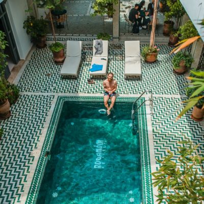 5 idées pour aménager le bord de sa piscine
